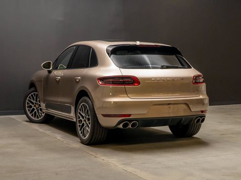 Certified 2017 Porsche Macan S AWD/4WD image 3