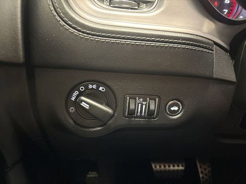 Used 2023 Dodge Charger Scat Pack RWD image 18