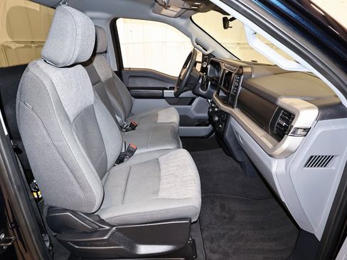 Certified 2024 Ford F250 XLT w/ FX4 Off-Road Package image 16