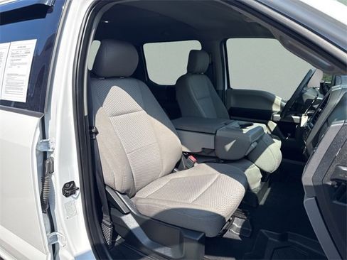 Used 2020 Ford F350 XLT image 37