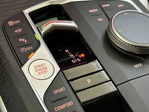 Used 2026 BMW M440i Coupe w/ Premium Package image 25