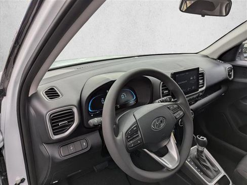 New 2026 Hyundai Venue SE image 12