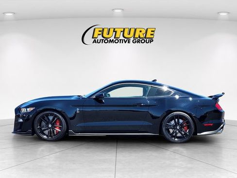 Certified 2021 Ford Mustang Shelby GT500 w/ Technology Package RWD image 7