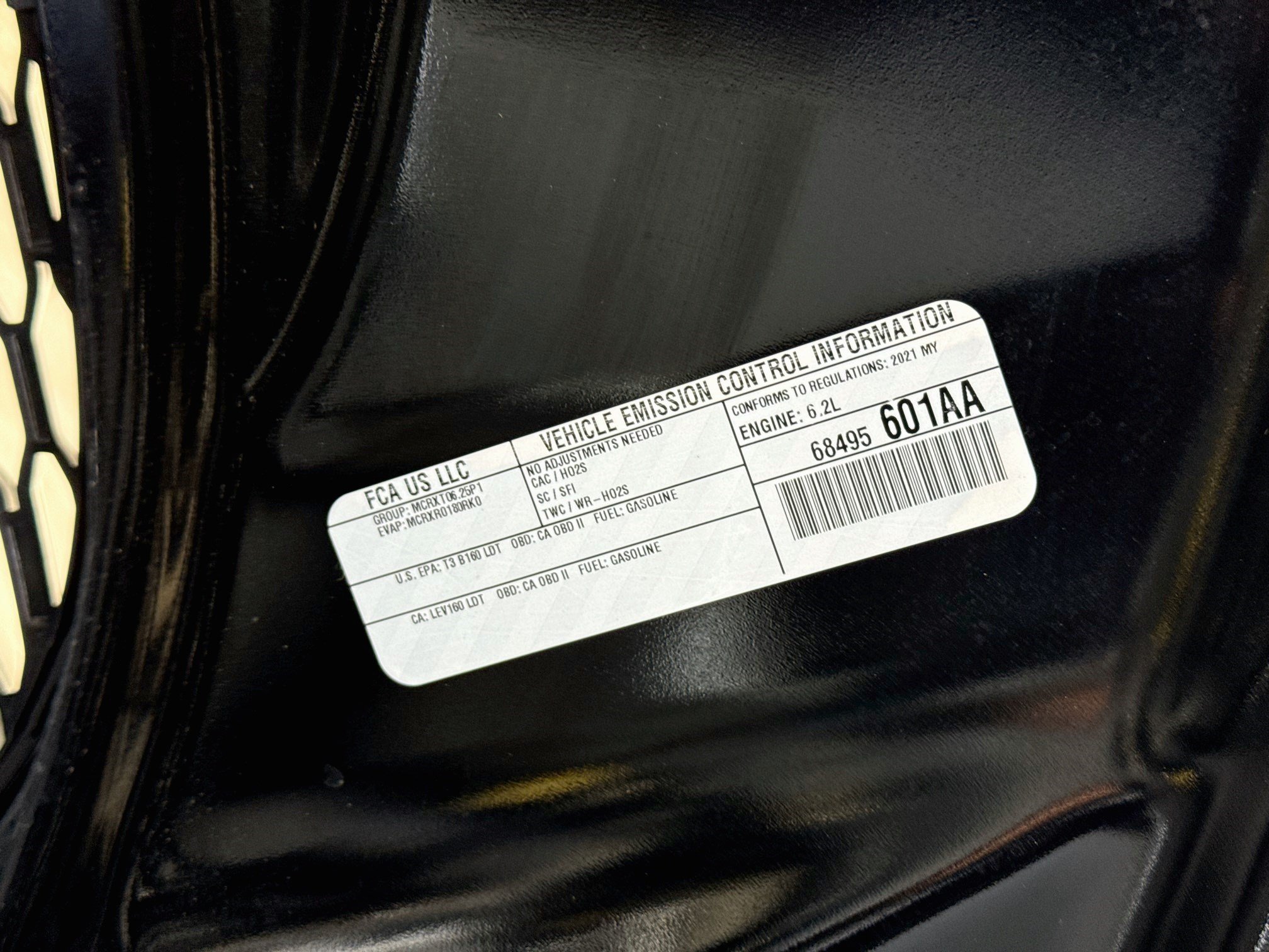 Used 2021 Dodge Durango SRT Hellcat w/ Technology Group AWD/4WD image 22