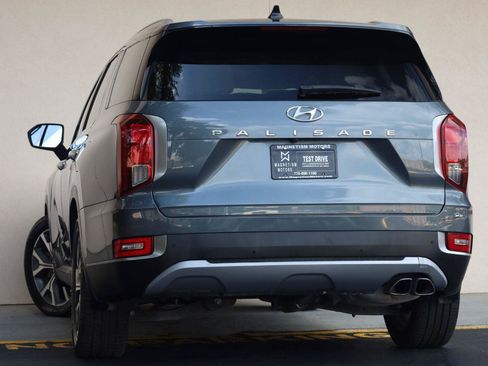 Used 2022 Hyundai Palisade SEL w/ 8P Bench Seat Package FWD image 8