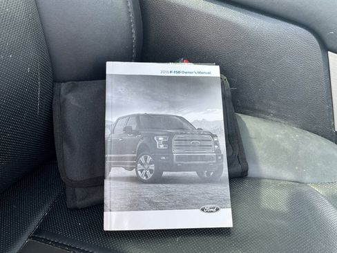Used 2016 Ford F150 Platinum w/ Equipment Group 701A Luxury AWD/4WD image 43