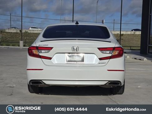 Used 2022 Honda Accord Sport image 6