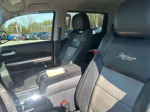 Used 2017 Toyota Tundra SR5 image 21