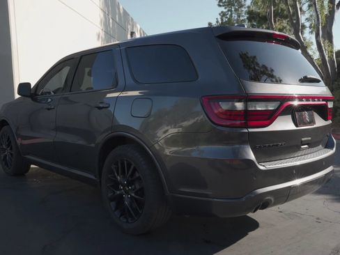 Used 2015 Dodge Durango R/T w/ Blacktop Package image 3