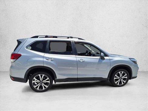 Used 2020 Subaru Forester Limited w/ Popular Package #3 AWD/4WD image 4