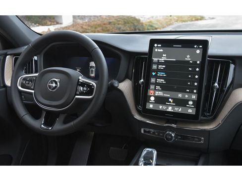 New 2026 Volvo XC60 B5 Plus w/ Protection Package Premier image 16