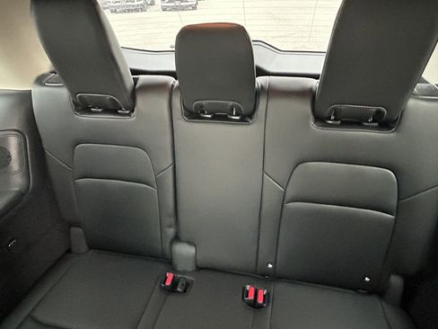 Used 2022 Nissan Pathfinder SL w/ SL Premium Package image 11