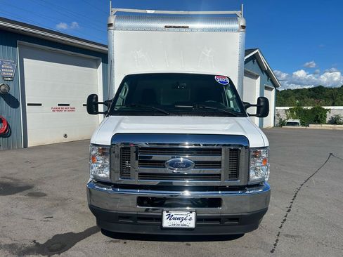 Used 2023 Ford E-350 and Econoline 350 Super Duty w/ Power Windows & Locks Group RWD image 8