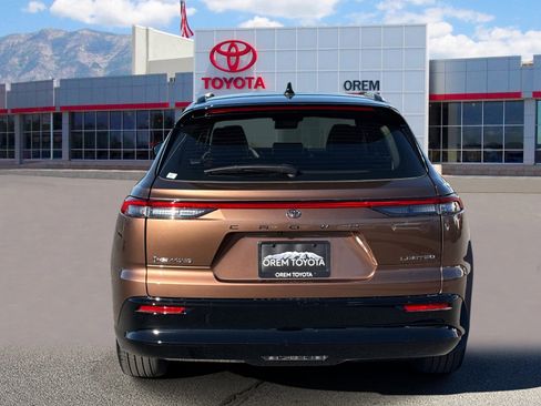 New 2026 Toyota Crown Signia Limited image 4