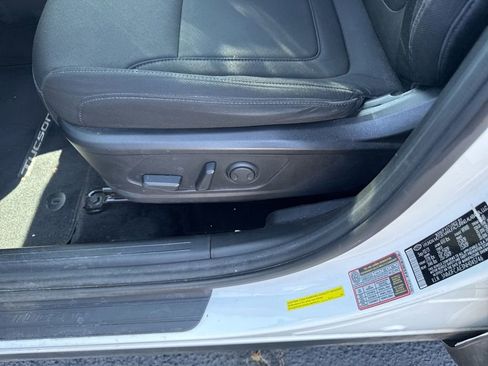 Certified 2022 Hyundai Tucson SEL w/ Convenience Package AWD/4WD image 6