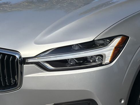Used 2019 Volvo XC60 T5 Inscription w/ Protection Package Premier FWD image 6