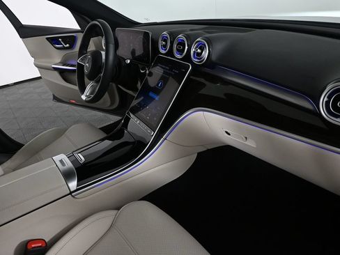 Certified 2022 Mercedes-Benz C 300 4MATIC Sedan image 22