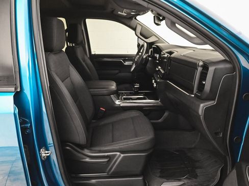 Used 2024 GMC Sierra 1500 Elevation image 26