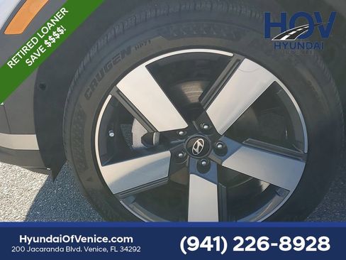 Certified 2026 Hyundai Santa Fe Limited image 12