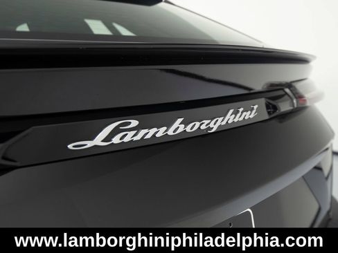 Used 2023 Lamborghini Urus S AWD/4WD image 49