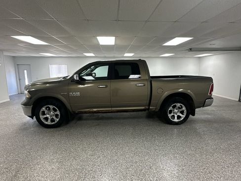 Used 2013 RAM 1500 Laramie w/ Convenience Group AWD/4WD image 5