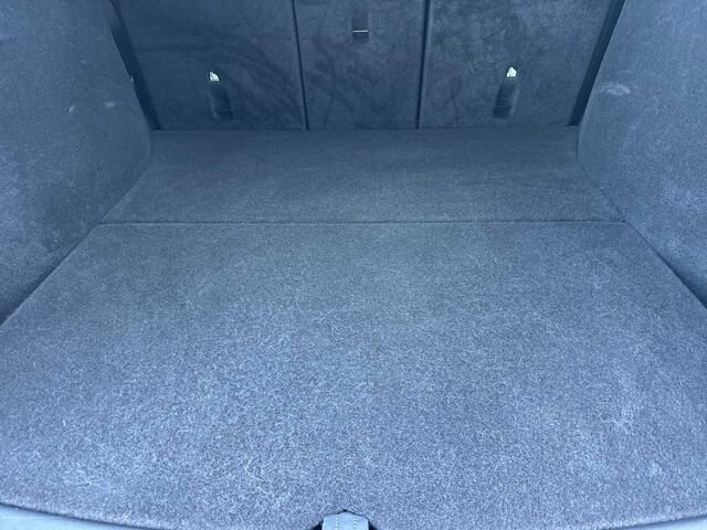 Used 2023 Tesla Model Y AWD image 18