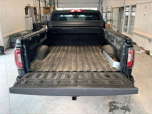 Used 2017 GMC Sierra 1500 SLT w/ All Terrain Package image 30