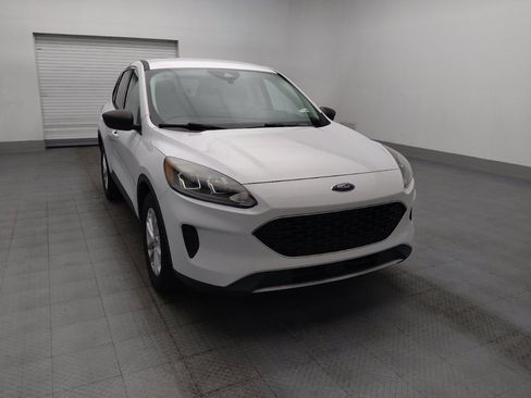 Used 2022 Ford Escape SE FWD image 14