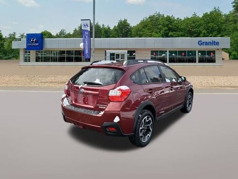 Used 2017 Subaru Crosstrek 2.0i Premium image 7