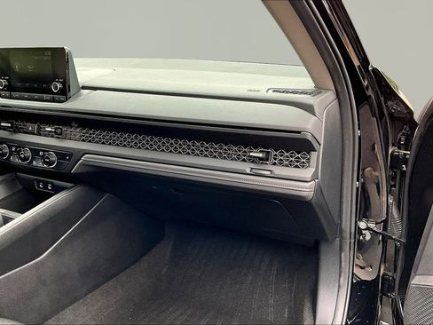 Used 2024 Honda Accord EX image 20