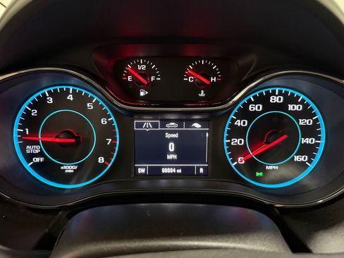 Used 2017 Chevrolet Cruze LT w/ Convenience Package FWD image 14