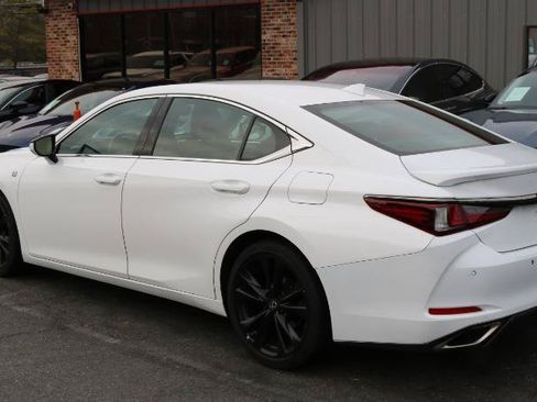 Used 2022 Lexus ES 350 F Sport w/ Accessory Package FWD image 6