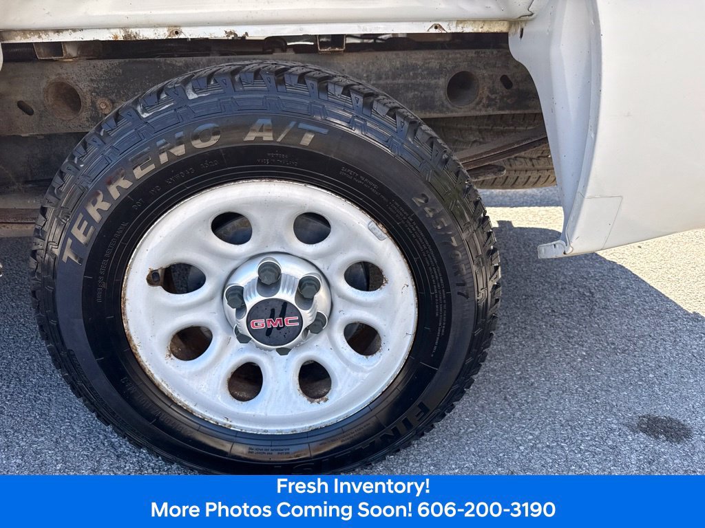 Used 2010 GMC Sierra 1500 W/T RWD image 8