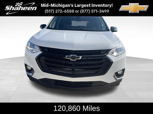 Used 2019 Chevrolet Traverse LT w/ LPO, Blackout Package AWD/4WD image 2