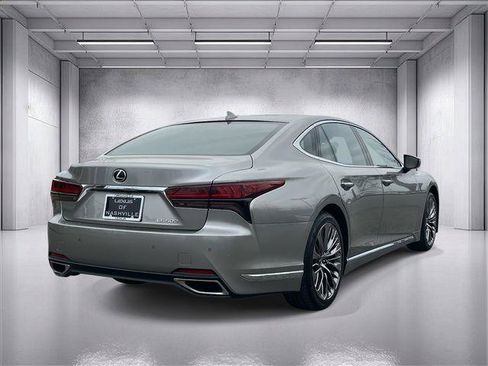 Certified 2023 Lexus LS 500 w/ Accessory Package (Z2) RWD image 3