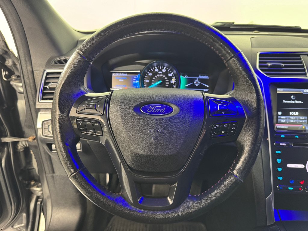 Used 2016 Ford Explorer Sport AWD/4WD image 14