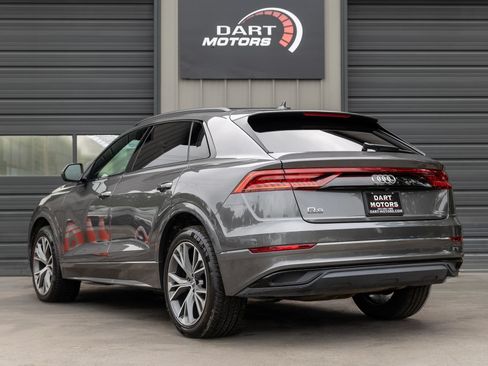 Used 2020 Audi Q8 Premium w/ Black Optic Package AWD/4WD image 5