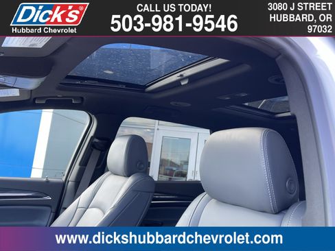Used 2022 Buick Enclave Essence w/ Experience Buick Package AWD/4WD image 17