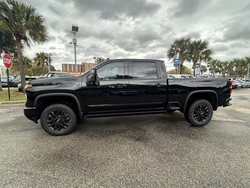 New 2026 Chevrolet Silverado 3500 High Country w/ Midnight Edition AWD/4WD image 4