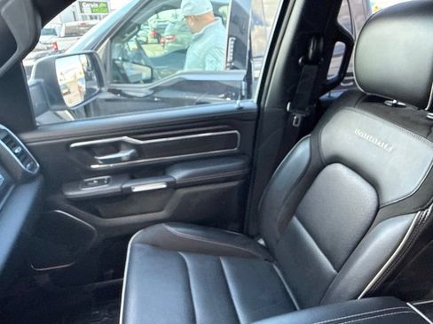 Used 2023 RAM 1500 Laramie AWD/4WD image 13