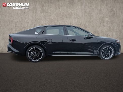 Used 2025 Kia K4 GT-Line w/ GT-Line Premium Package image 8