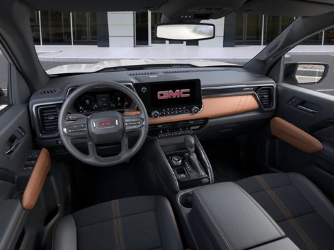 New 2026 GMC Canyon AT4 w/ Technology Plus Package AWD/4WD image 39