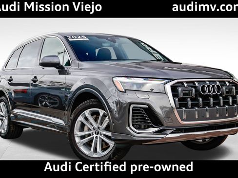 Certified 2025 Audi Q7 3.0T Premium w/ Convenience Package image 1