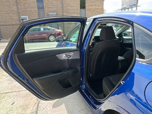 Used 2023 Kia Forte LXS w/ LXS Technology Package image 35