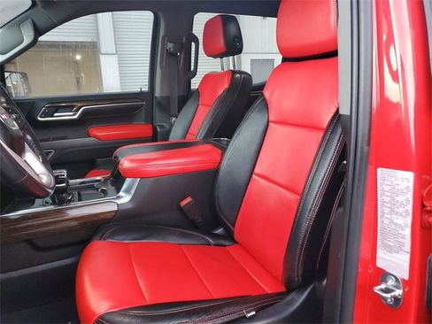 Used 2023 GMC Sierra 1500 Elevation w/ Preferred Package image 19