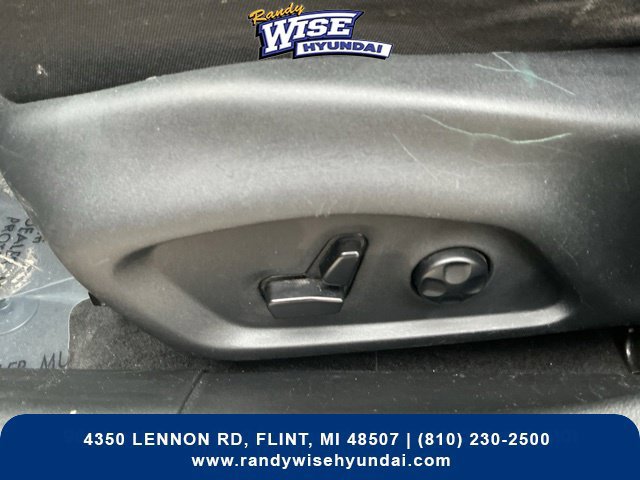 Used 2018 Jeep Compass Limited AWD/4WD image 16