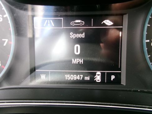 Used 2017 Chevrolet Cruze LT w/ Convenience Package FWD image 16