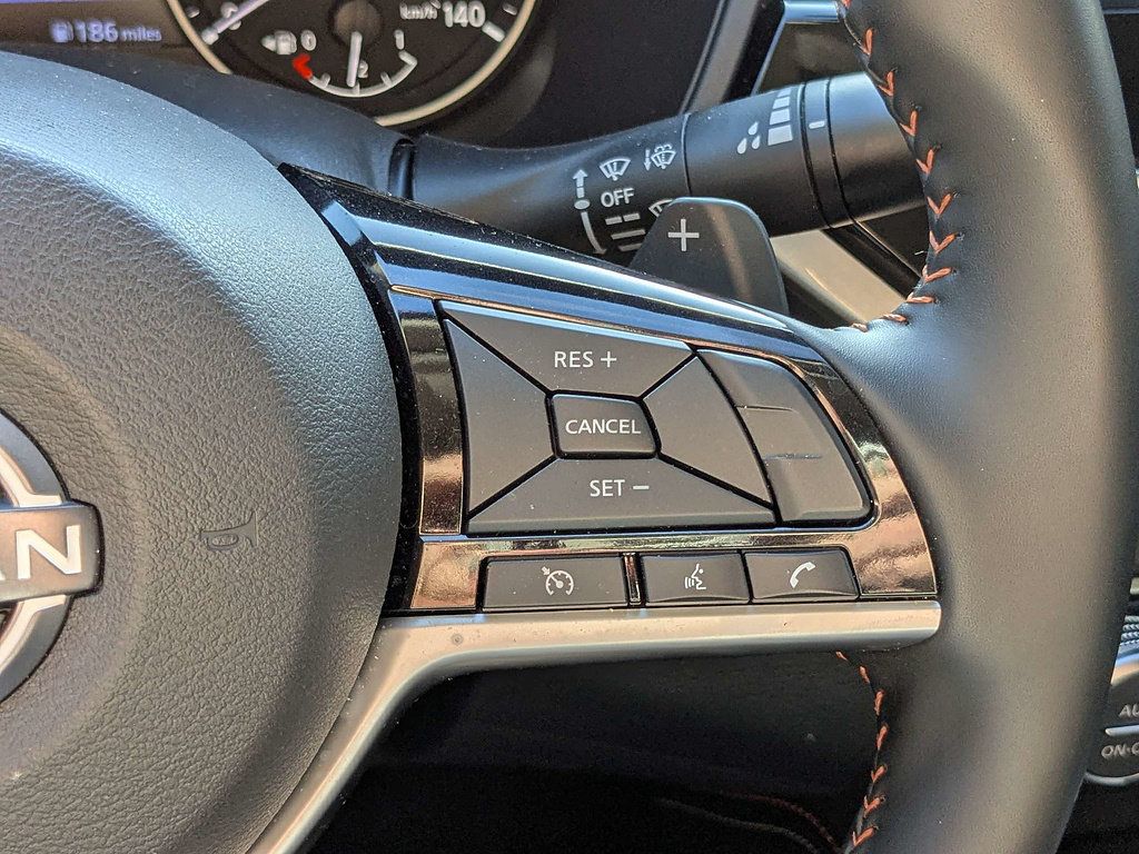 Used 2025 Nissan Altima 2.5 SR w/ SR Premium Package AWD/4WD image 27