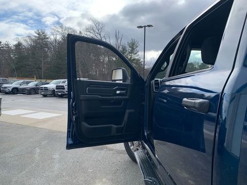 Used 2024 RAM 2500 Big Horn w/ Bed Utility Group image 21