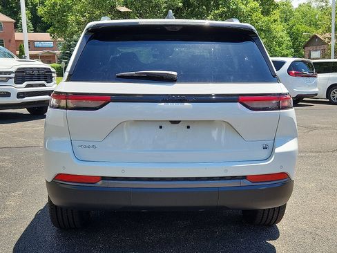 New 2026 Jeep Grand Cherokee Limited AWD/4WD image 5
